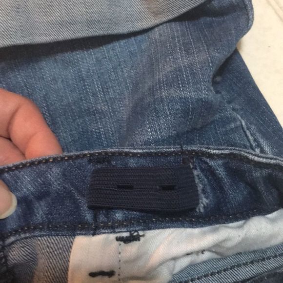 🌺 GAP Kids Indigo Midi Jean Shorts - Picture 5 of 5